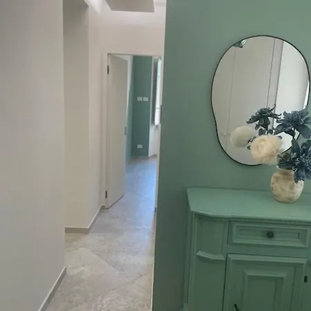 Domus Severiana * Terracina